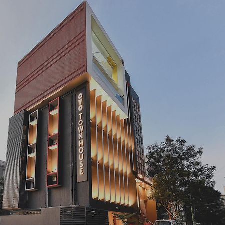 Super Townhouse Spruce Hotels Bellandur 班加罗尔 外观 照片