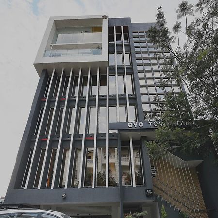 Super Townhouse Spruce Hotels Bellandur 班加罗尔 外观 照片